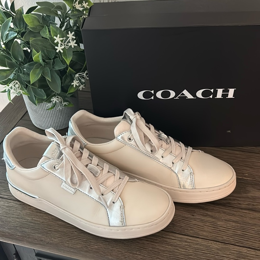 Coach Lowline Metallica Pop Sneakers W9 Chalk/Silver